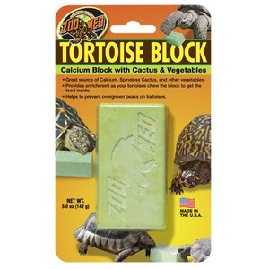 Tortoise Block calcium supplement packaging with a green block and images of two turtles.